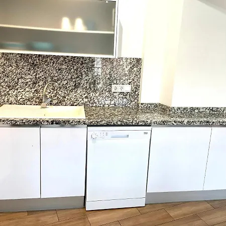 アパート Guimera